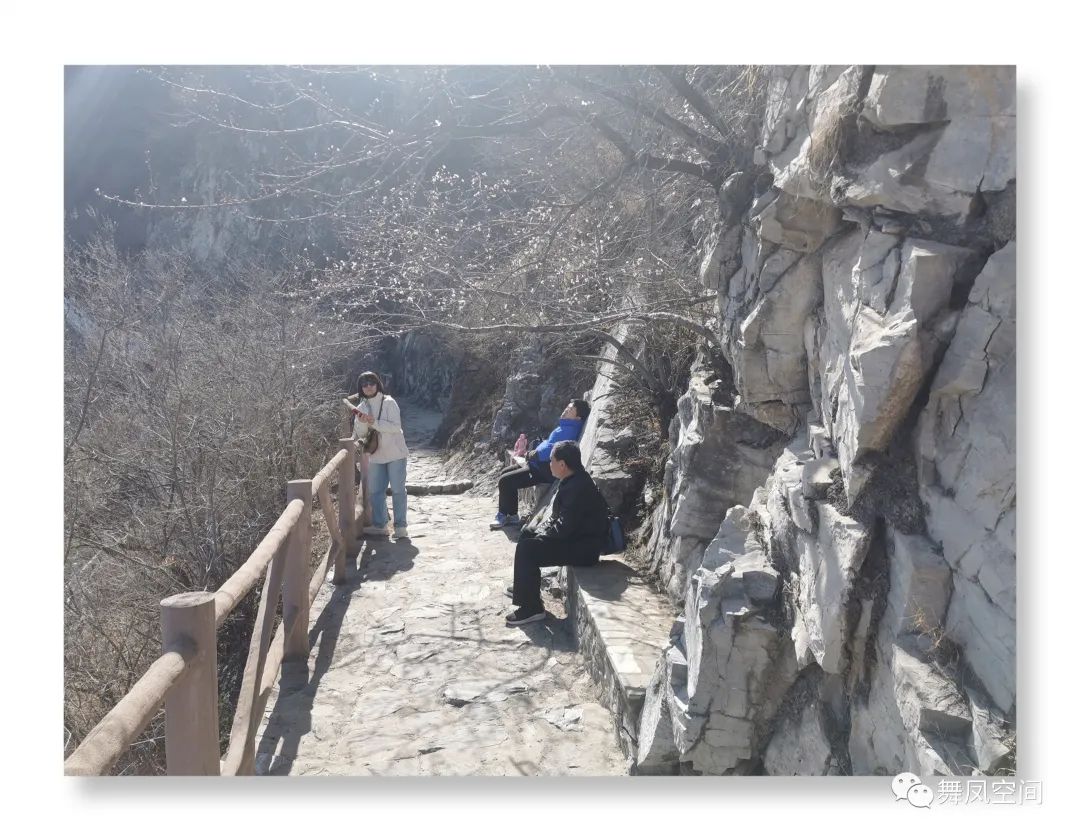 千灵山,北京西南第一崇山,春光无限