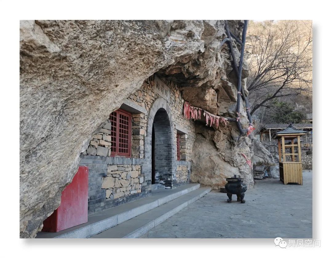 千灵山,北京西南第一崇山,春光无限