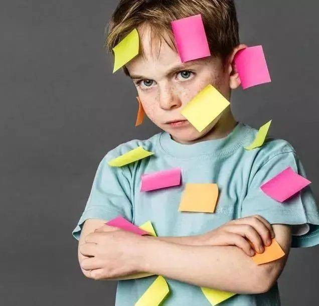 孩子为什么胆小?真正的原因都在父母身上,和性格关系不大