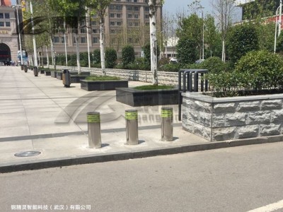 湖北电动升降路桩安装